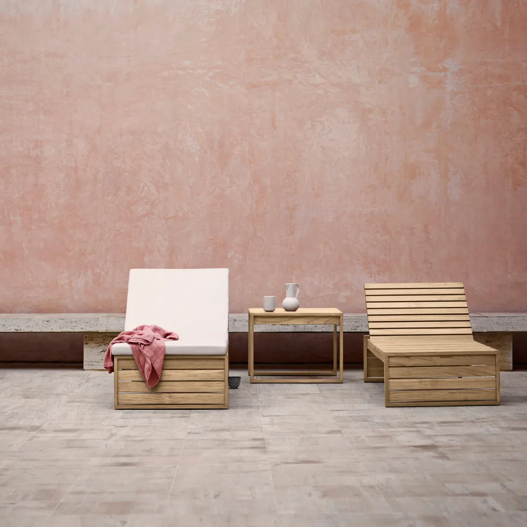 BK14 Outdoor/Indoor Lounger