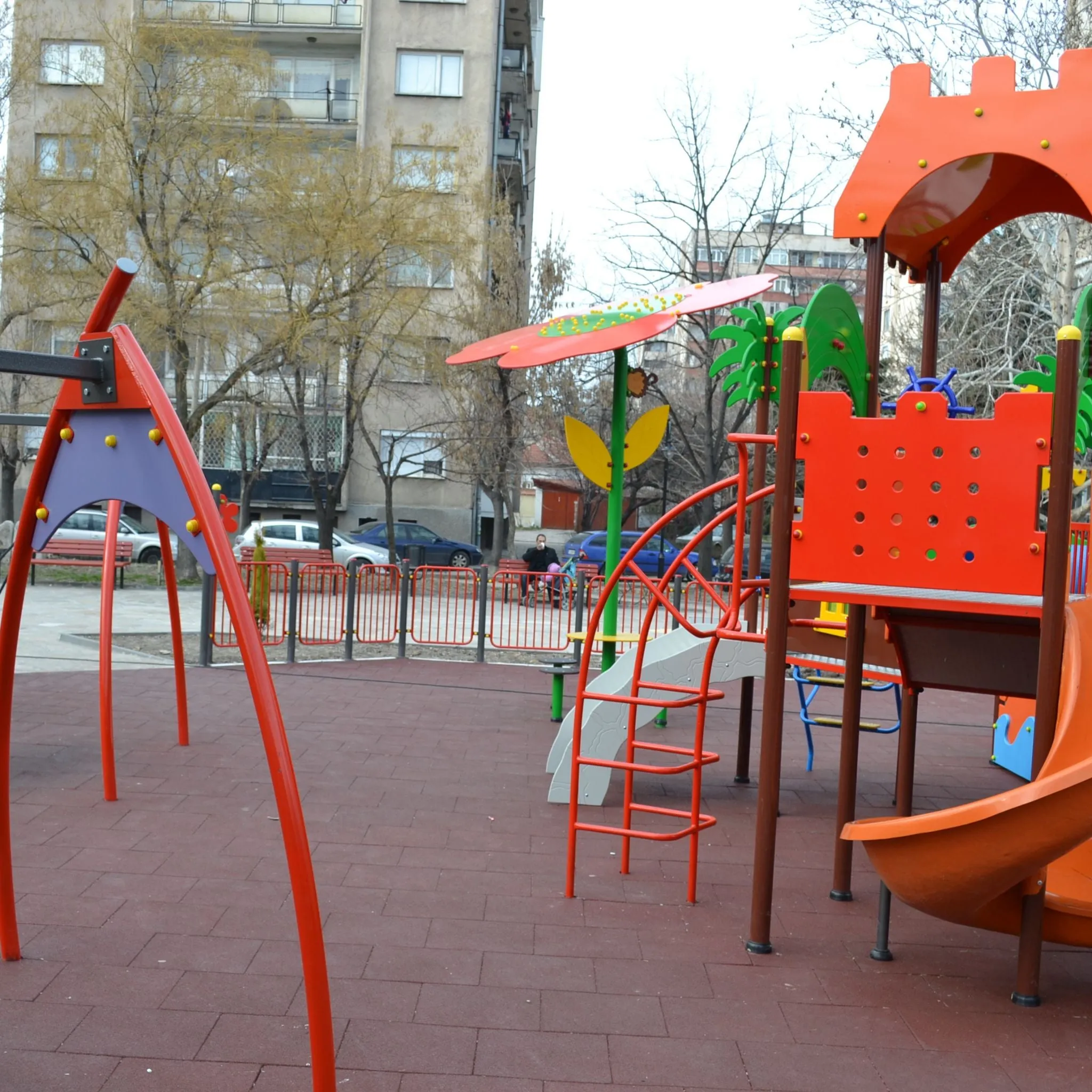 Cannons UK 50cm x 50cm x 20mm Rubber Playground Tiles (bulk discounts available)