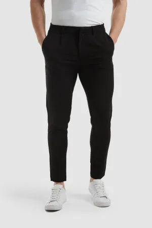 Cropped Pleated Pants in Black
