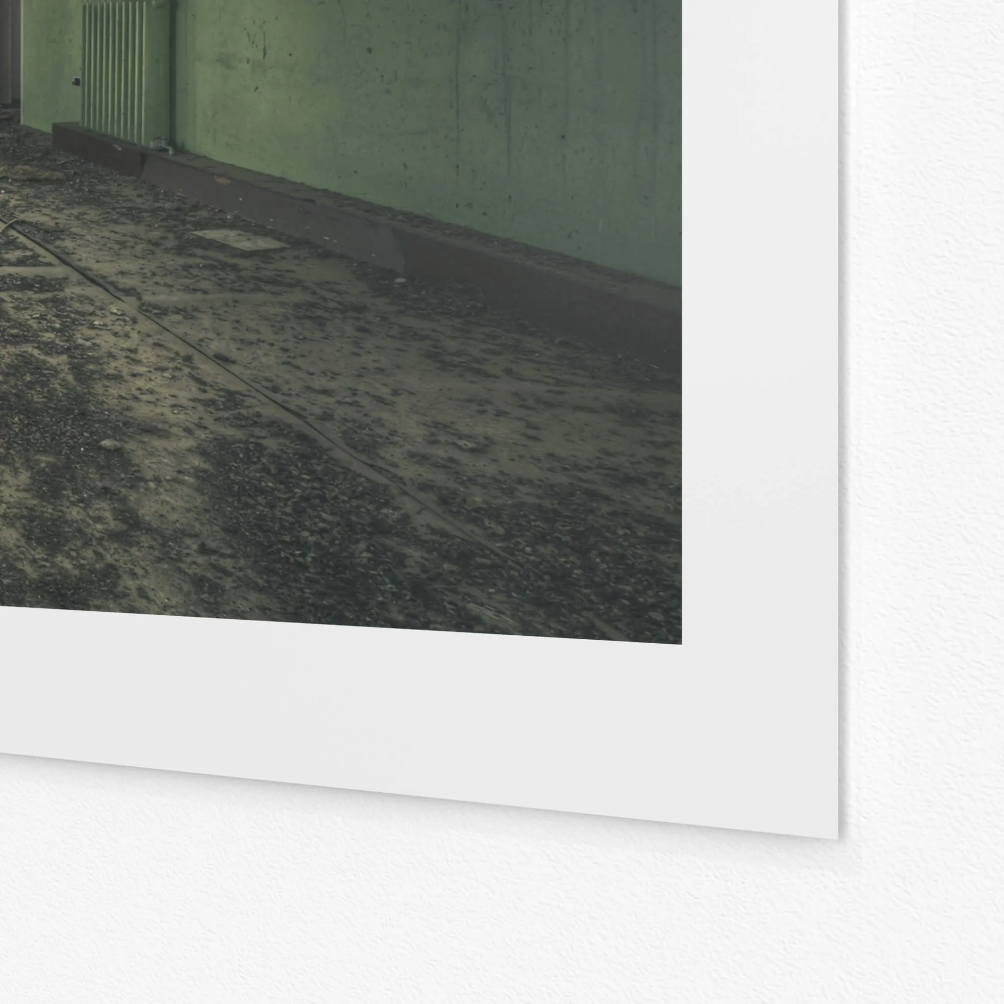 Narrow Green Room | The Asylum