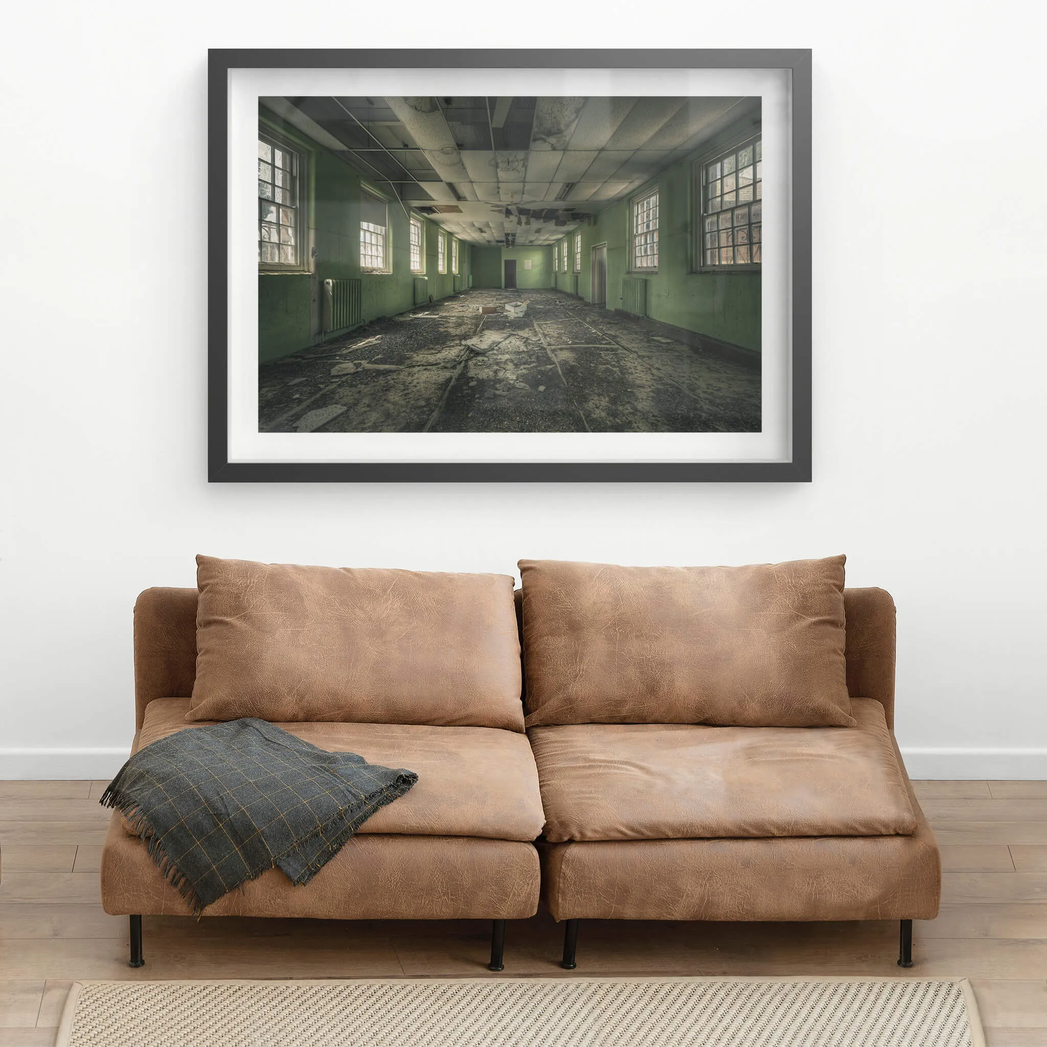 Narrow Green Room | The Asylum