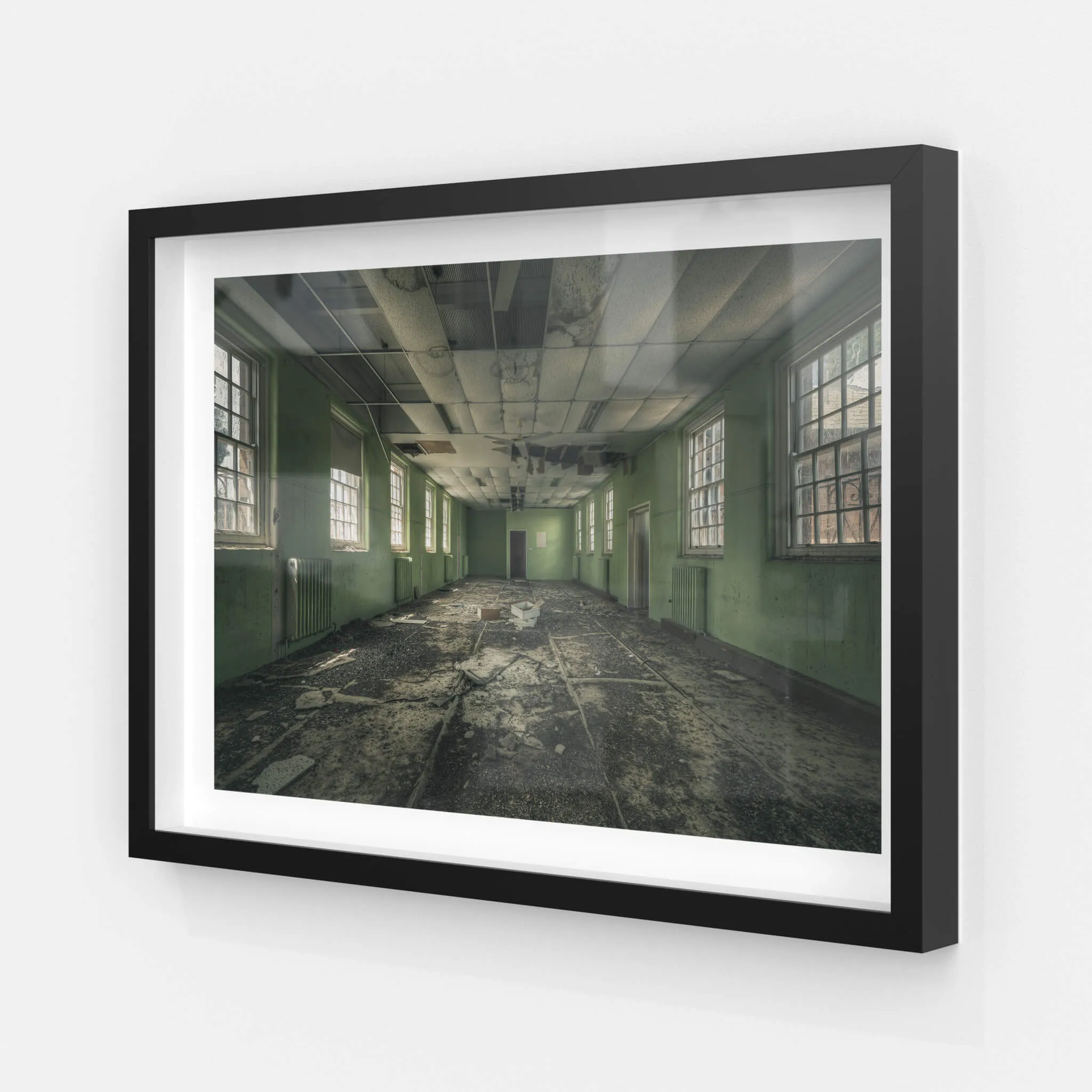 Narrow Green Room | The Asylum