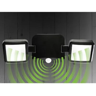Open Box - Energizer 600 Lumens Outdoor LED Motion Sensing Dual Head Security Outdoor Wall Light Black