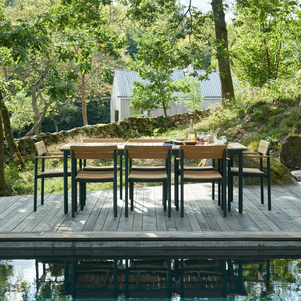 Pelagus Armchair