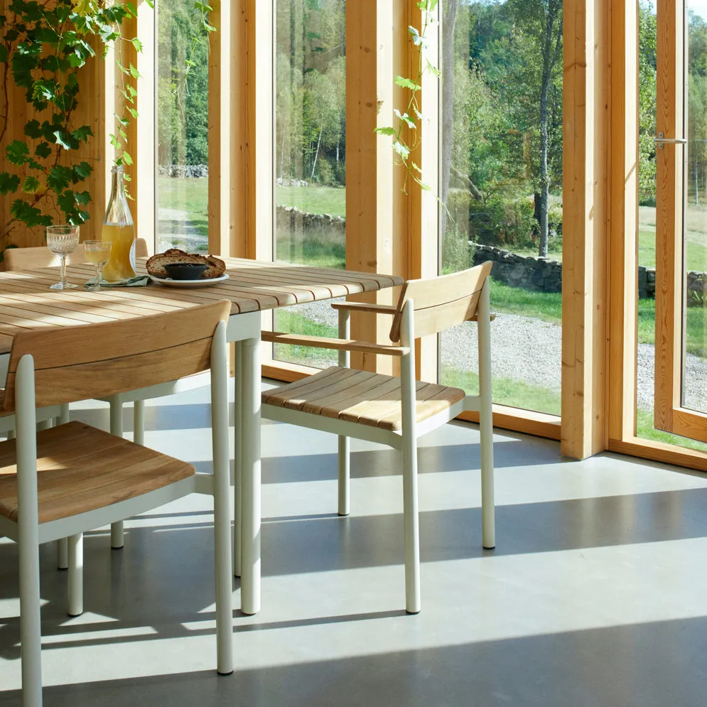Pelagus Armchair