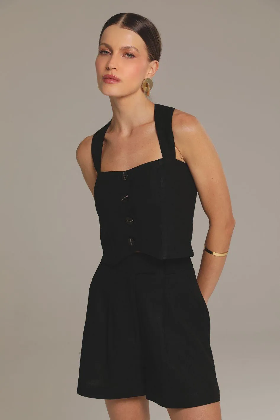 Shorts de Linho Preto Bianca