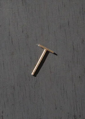 Staple Stud in 14K Gold